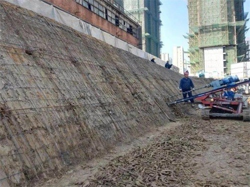 下花园建筑边坡支护